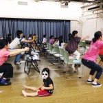 小学校で親子体操セミナー開催
